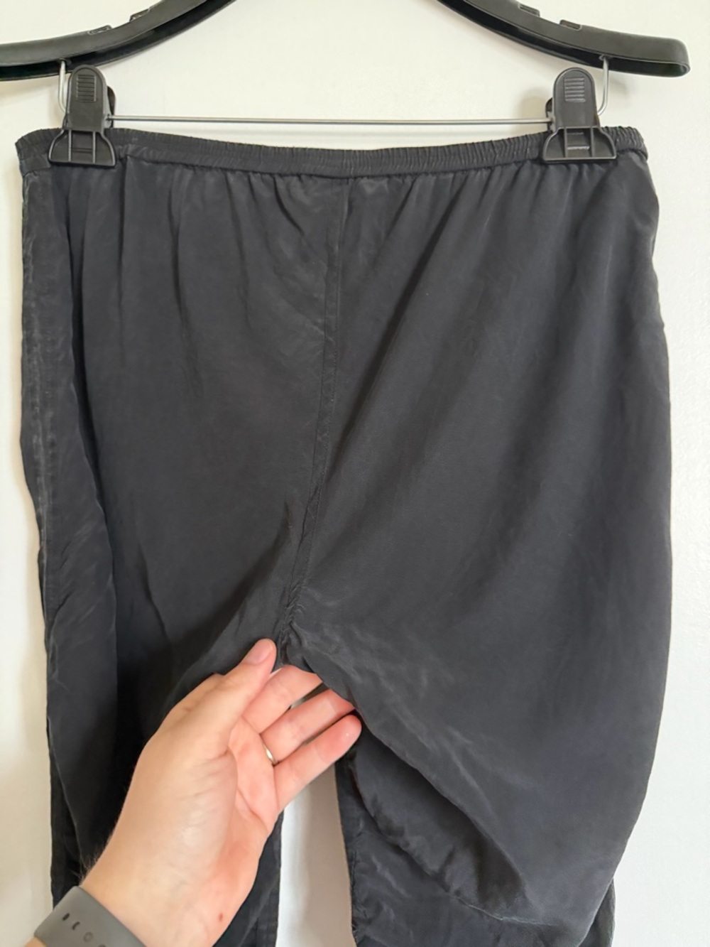 Diane Von Furstenberg Black Silk Ruched Skinny Drawstring Closure Pants size 6 - Picture 5 of 9